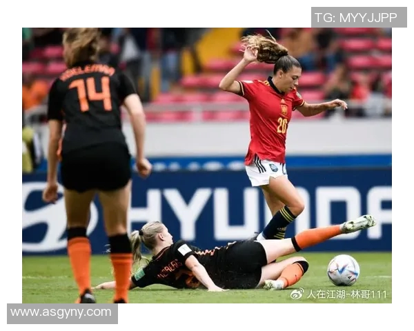 2014年巴西世界杯经典对决荷兰逆袭西班牙的传奇时刻