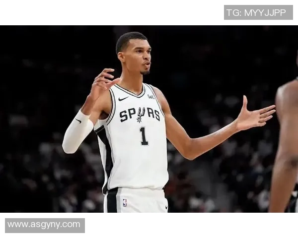 1999年马刺与开拓者经典对决录像回放重温篮球激情与荣耀时刻