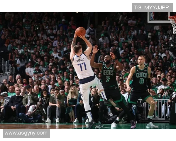 2018年NBA东部决赛第二场骑士对凯尔特人精彩回顾与赛后分析